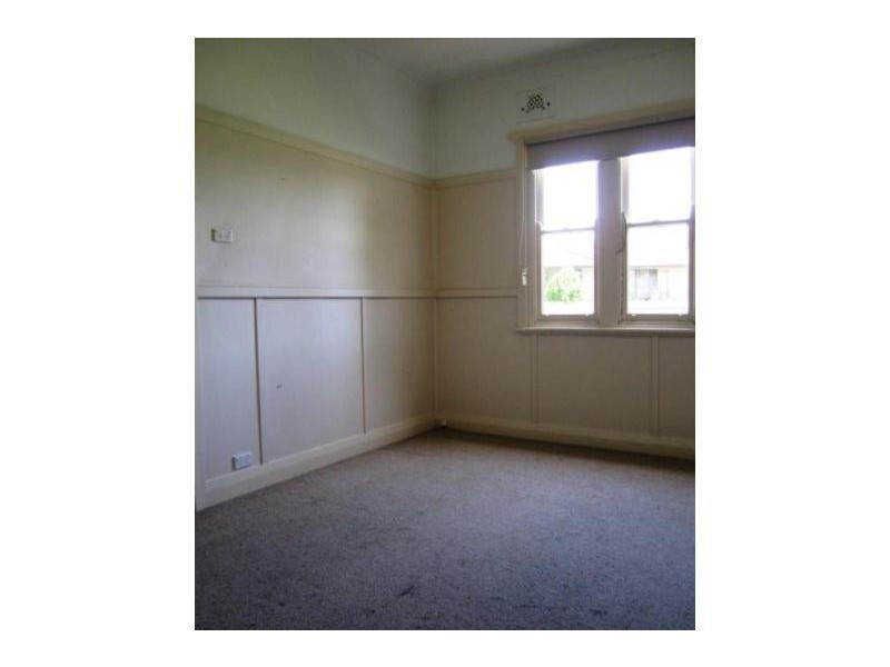 15 Princes Hwy, Dapto NSW 2530