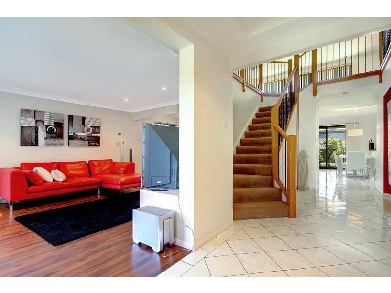 14 Shiraz Dr, Dapto NSW 2530