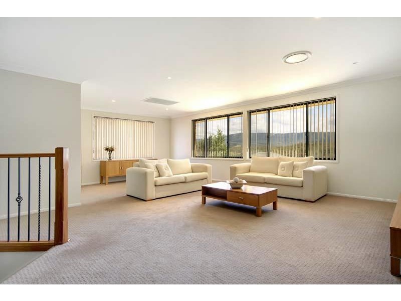 14 Shiraz Dr, Dapto NSW 2530