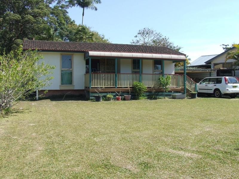 6 Deborah Cl, Coffs Harbour NSW 2450