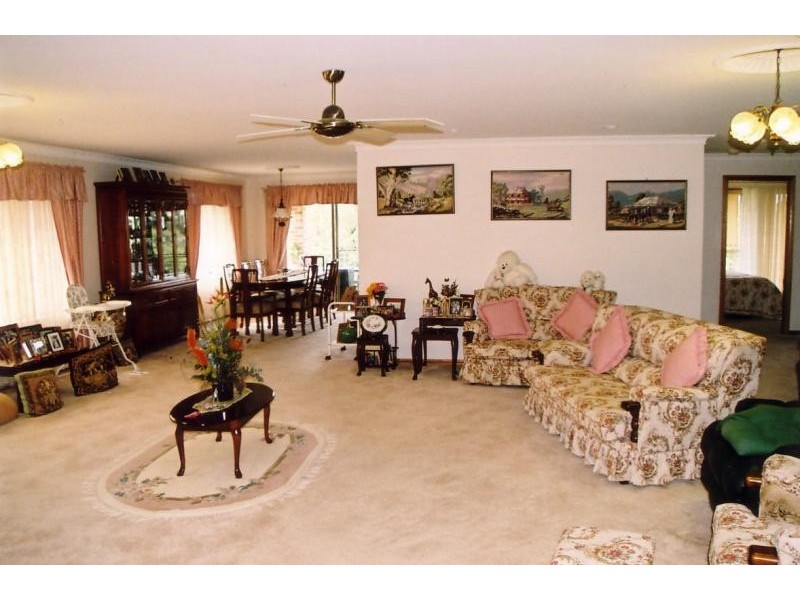 50 Vera Dr, Coffs Harbour NSW 2450