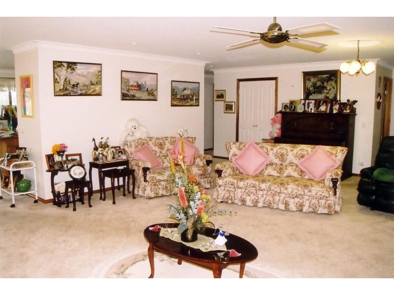 50 Vera Dr, Coffs Harbour NSW 2450