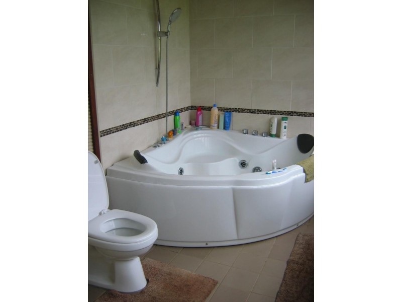 111 Pine Ave, Ulong NSW 2450