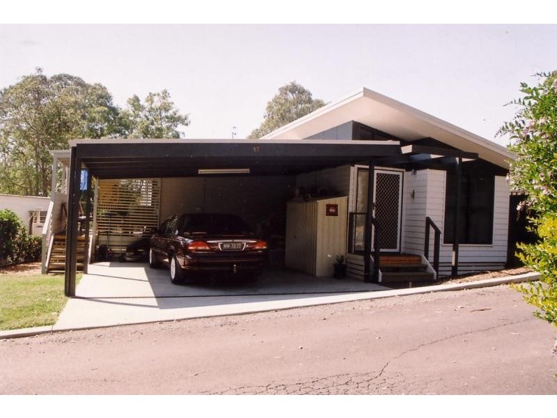 8 Hearns Lake Rd, Woolgoolga NSW 2456