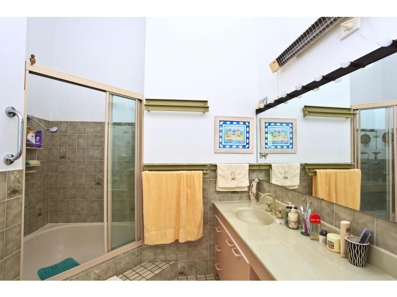 24 Jacaranda Dr, Upper Orara NSW 2450