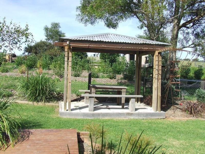1 Timms Ave, Ulong NSW 2450