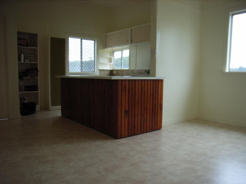 16 Lorne St, Lowanna NSW 2450