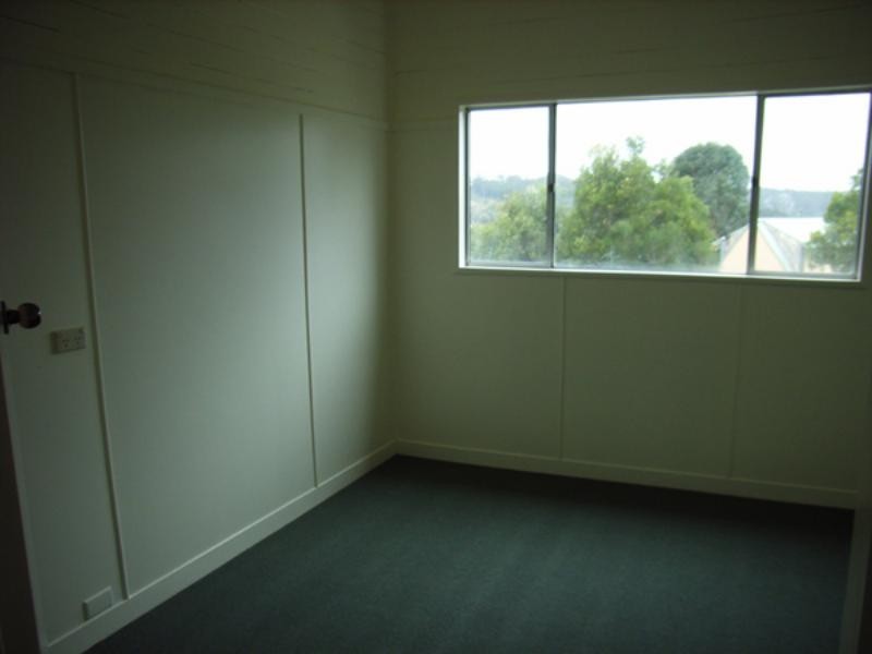 16 Lorne St, Lowanna NSW 2450