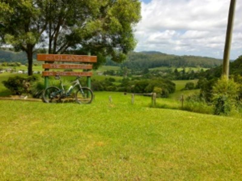 135a Pine Ave, Ulong NSW 2450