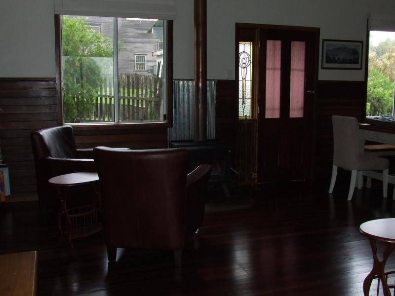 76 Pine Ave, Ulong NSW 2450