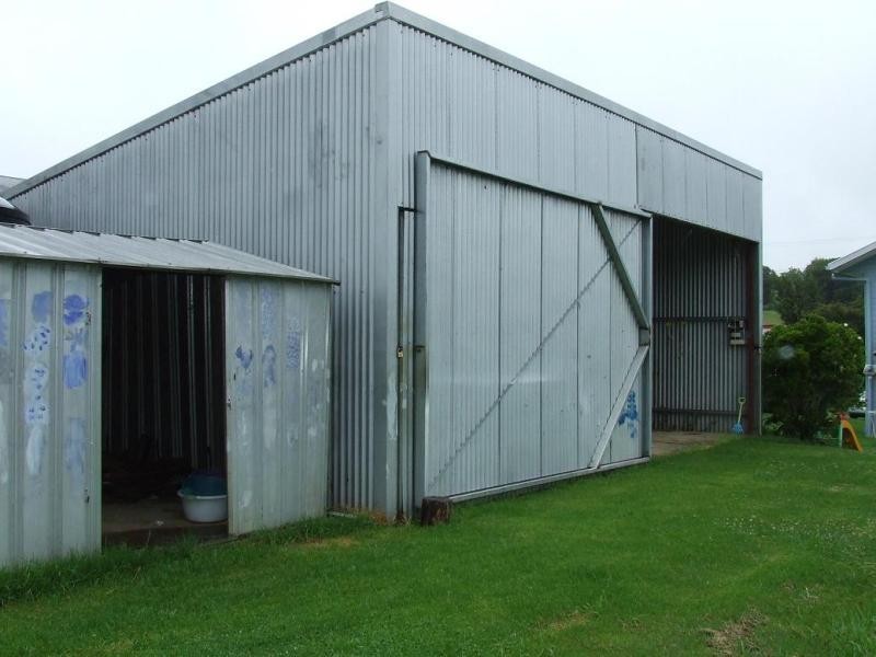 76 Pine Ave, Ulong NSW 2450