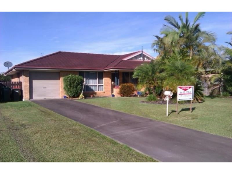 11 Eeley Cl, Coffs Harbour NSW 2450
