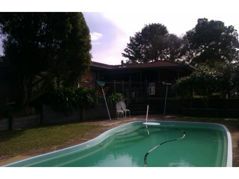 10 Lorne St, Lowanna NSW 2450