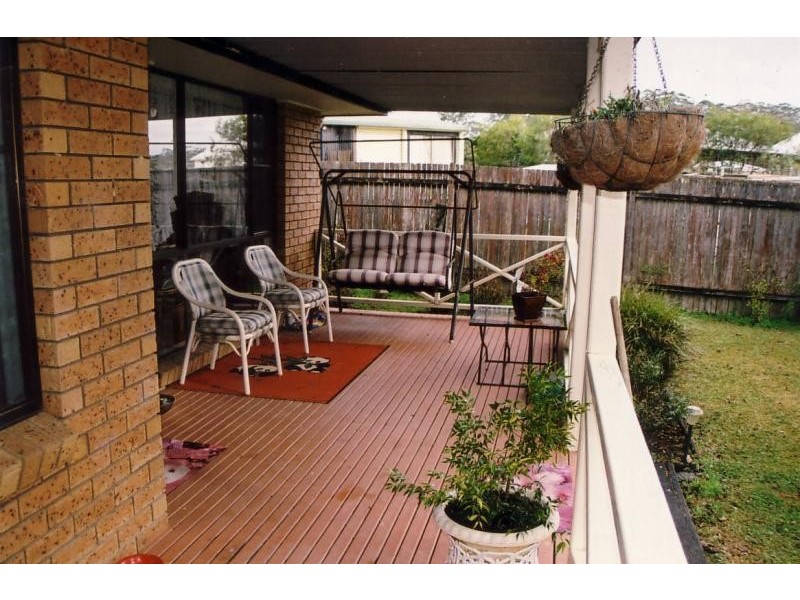 10 Lorne St, Lowanna NSW 2450