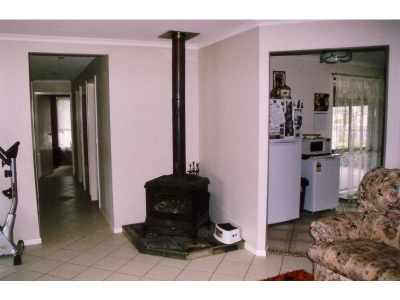 10 Lorne St, Lowanna NSW 2450