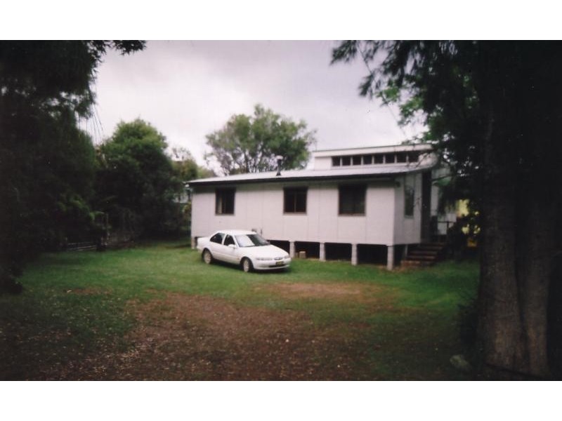 85 Pine Ave, Ulong NSW 2450