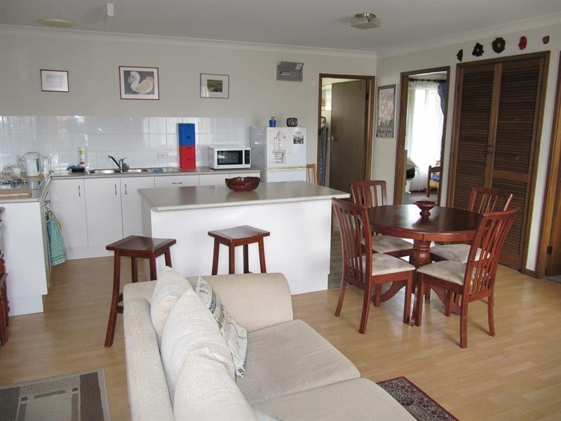 2/4 Lea Cl, Coffs Harbour NSW 2450