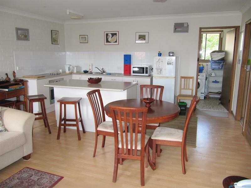 2/4 Lea Cl, Coffs Harbour NSW 2450