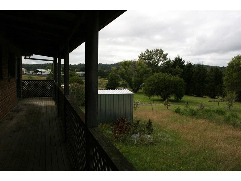 9 Lorne St, Lowanna NSW 2450