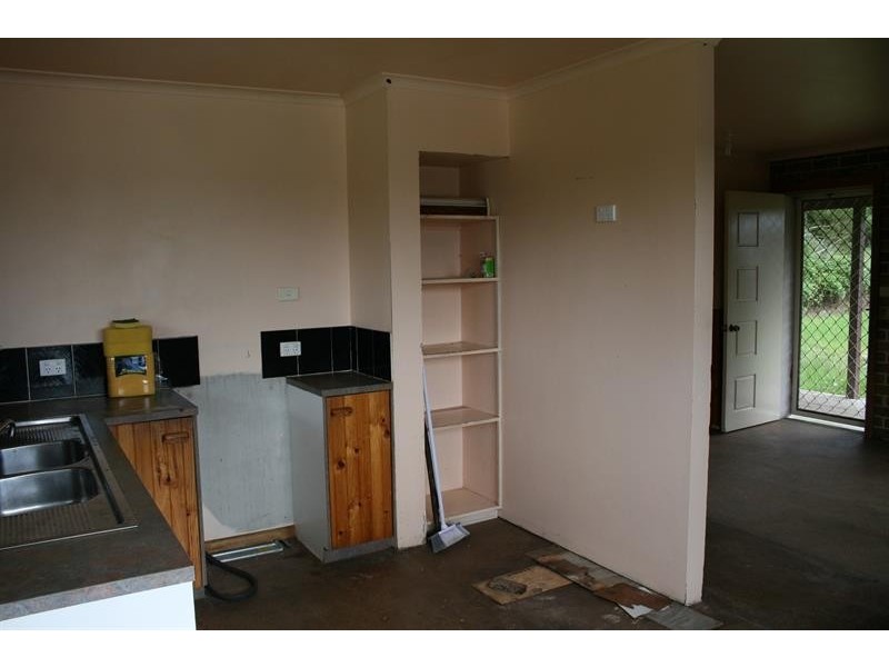 9 Lorne St, Lowanna NSW 2450