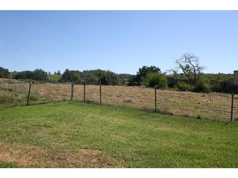 12 Grafton St, Lowanna NSW 2450