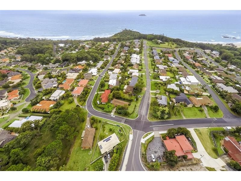 4 Headland Rd, Sapphire Beach NSW 2450