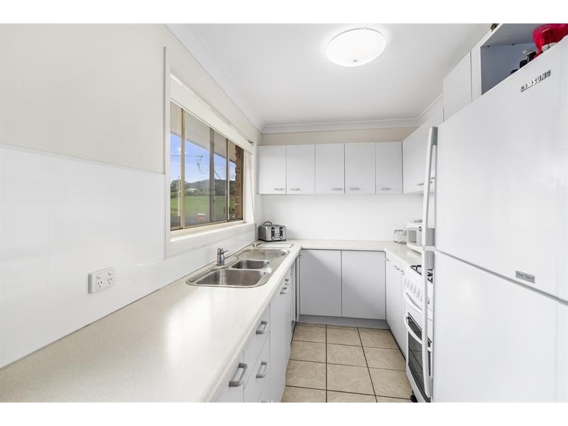 4 Headland Rd, Sapphire Beach NSW 2450