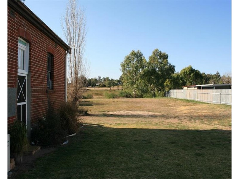 8 Hope  Street, Warialda NSW 2402