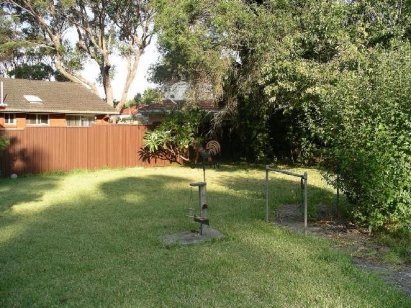 58 Acacia  Rd, Kirrawee NSW 2232