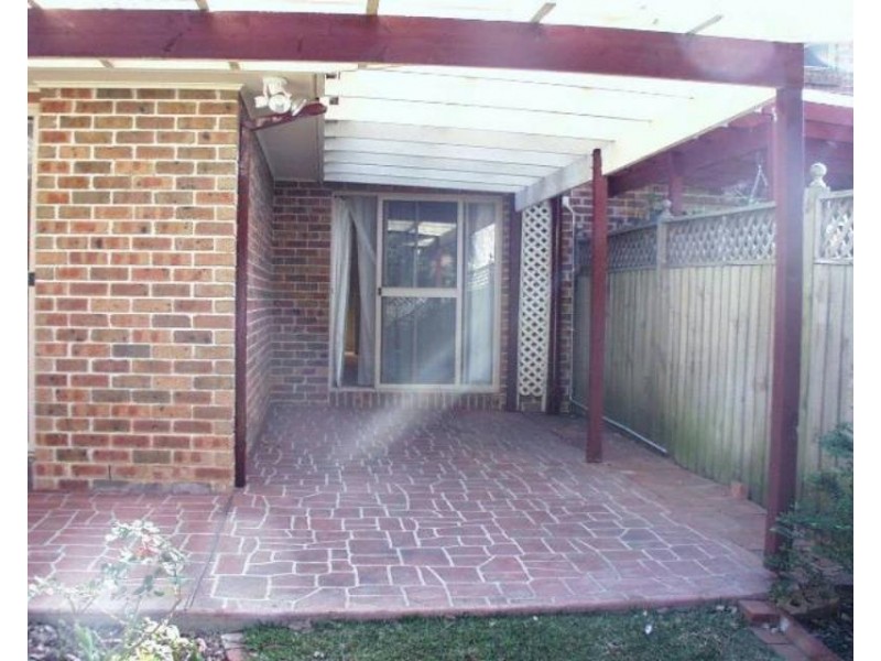 6B Allen Pl, Menai NSW 2234