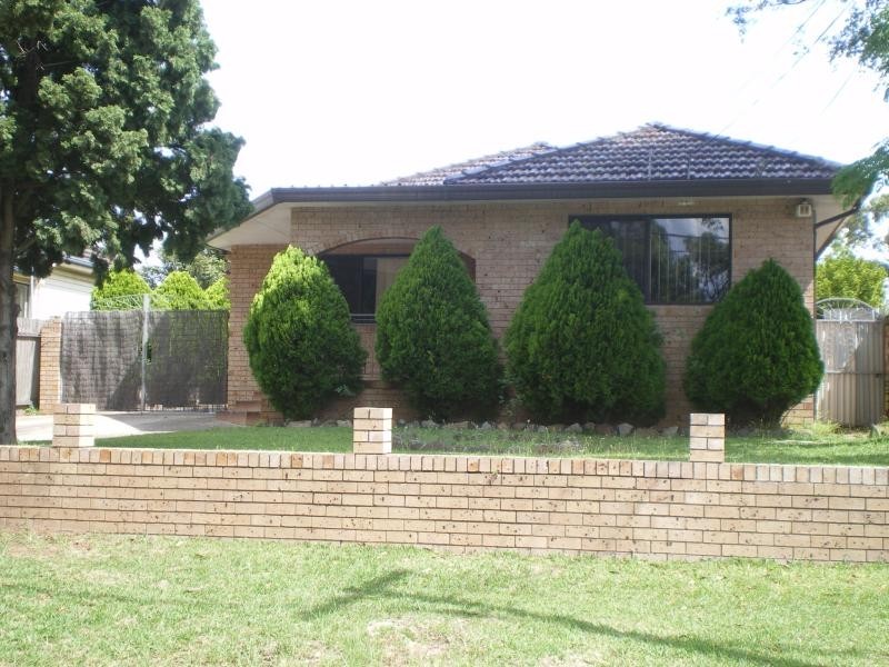 80 Holt Rd, Sylvania NSW 2224