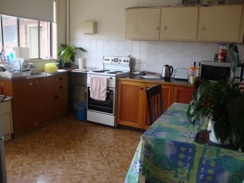 4/165 Oak Rd, Kirrawee NSW 2232