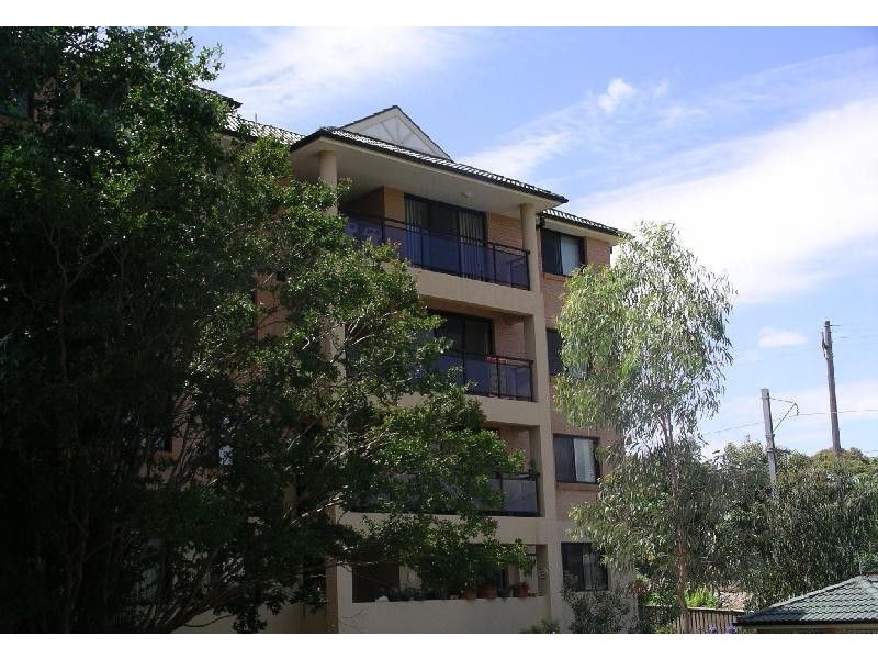 20/104-112 Glencoe St, Sutherland NSW 2232