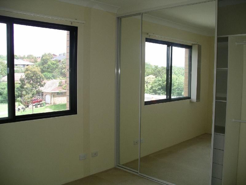 20/104-112 Glencoe St, Sutherland NSW 2232