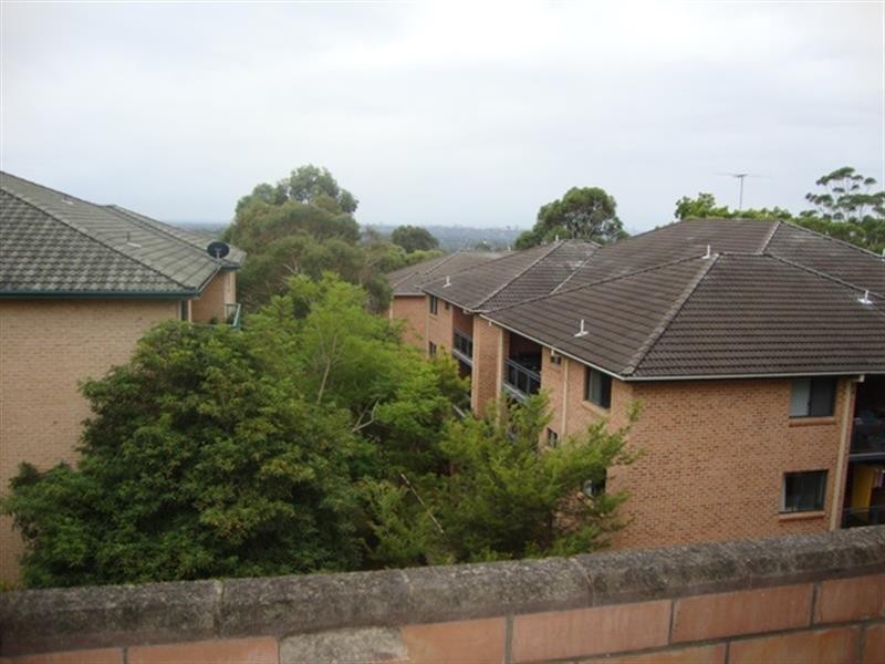 35/67-71 Flora St, Kirrawee NSW 2232