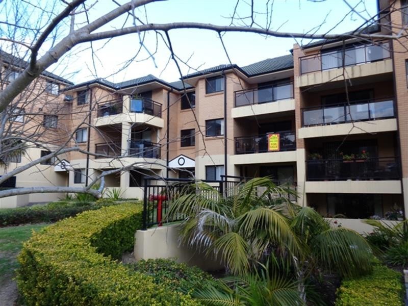 27/104-112 Glencoe St, Sutherland NSW 2232