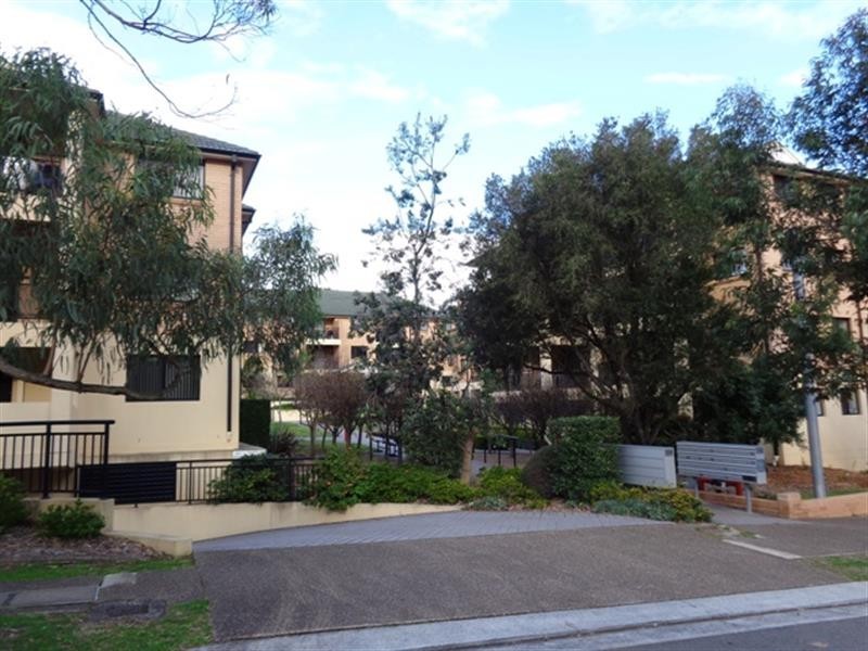 27/104-112 Glencoe St, Sutherland NSW 2232