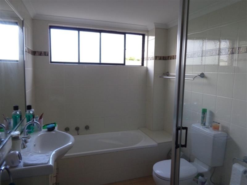 27/104-112 Glencoe St, Sutherland NSW 2232