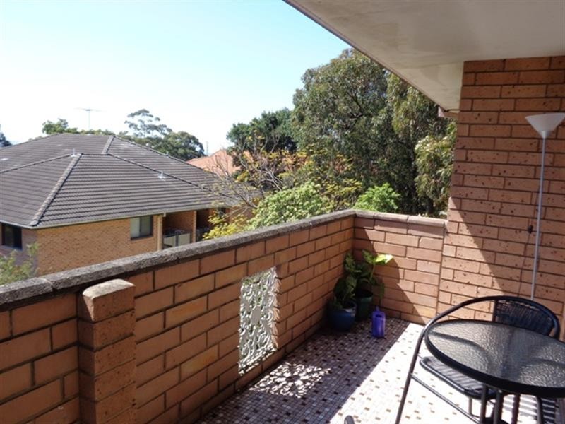 35/67-71 Flora St, Kirrawee NSW 2232