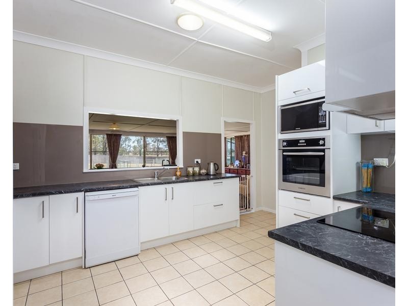 15 Sprott Road, Ellinthorp QLD 4362