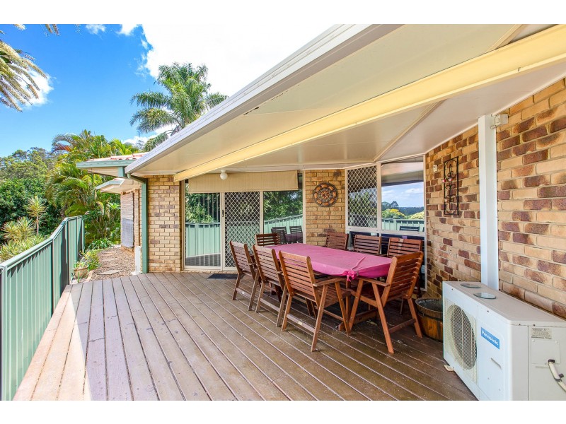 4 MERIDIAN COURT, Tanah Merah QLD 4128