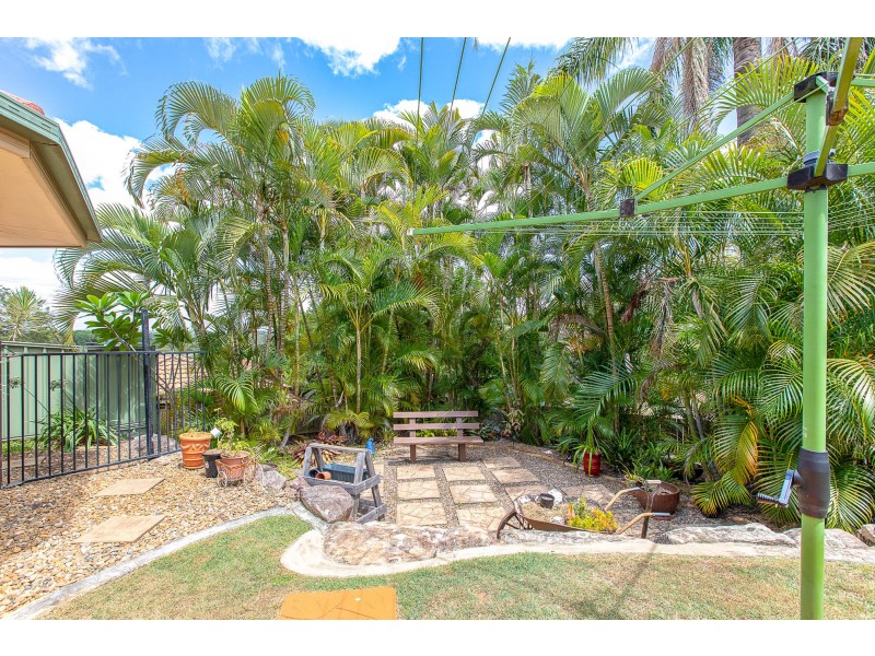 4 MERIDIAN COURT, Tanah Merah QLD 4128