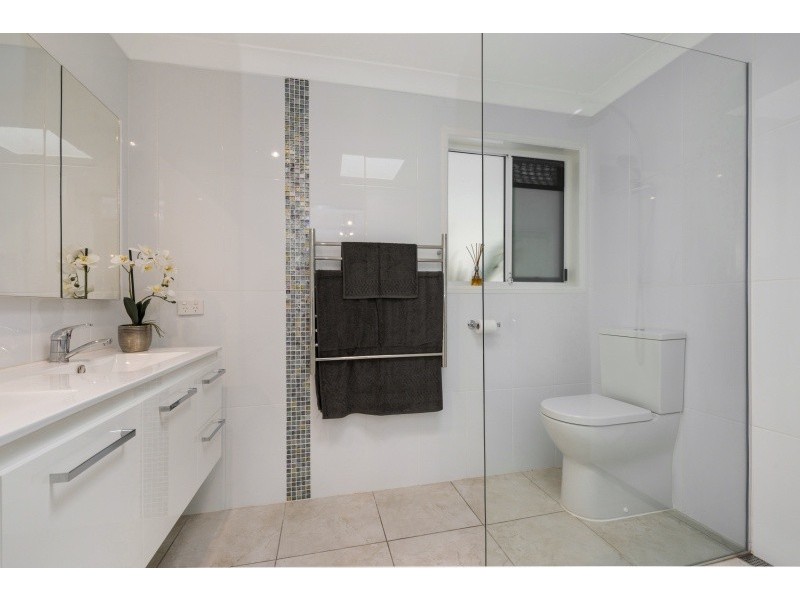 101 Baanya Street, Wurtulla QLD 4575