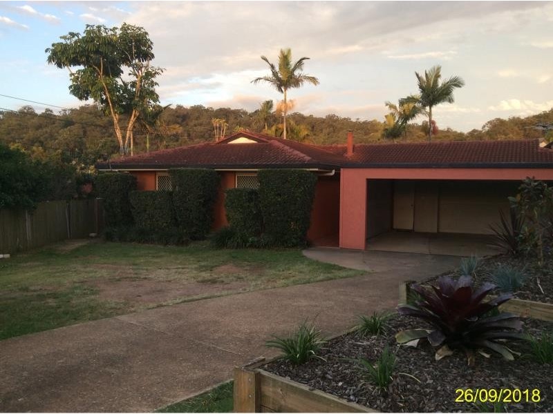 4 Oxley Court, Springwood QLD 4127