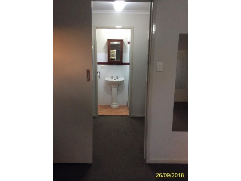 4 Oxley Court, Springwood QLD 4127