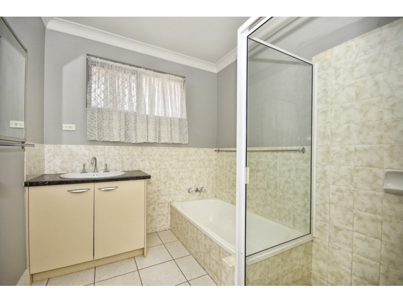 12 MICHAEL STREET, Golden Beach QLD 4551