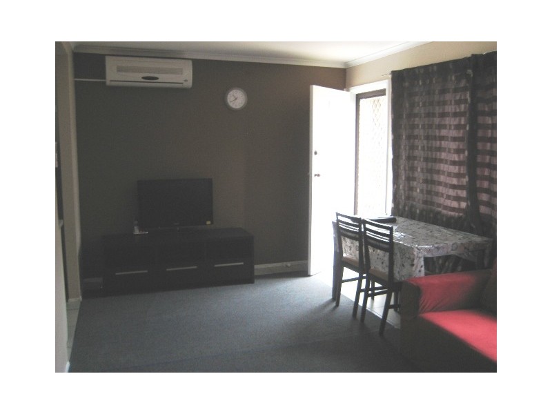 22/28 Defiance Road, Logan Central QLD 4114