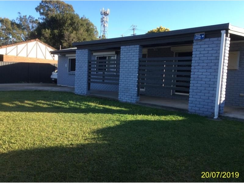 4 Chatswood Road, Springwood QLD 4127
