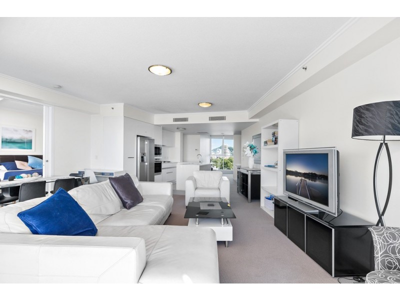 607/110 Marine Parade, Coolangatta QLD 4225