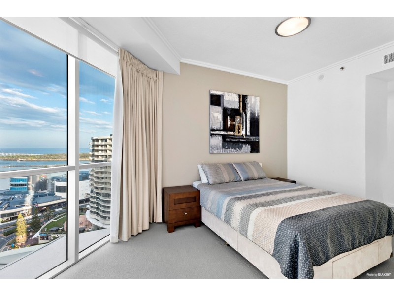 1607/110 Marine Parade, Coolangatta QLD 4225